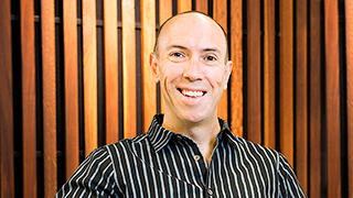 Professor Lorimer Moseley 