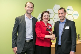 UniSA DVC:R&I Tanya Monro congratulates Josh Schmidt and Simon Schmidt from Vinnovate