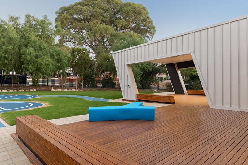 R & L Space 3 - Decking
