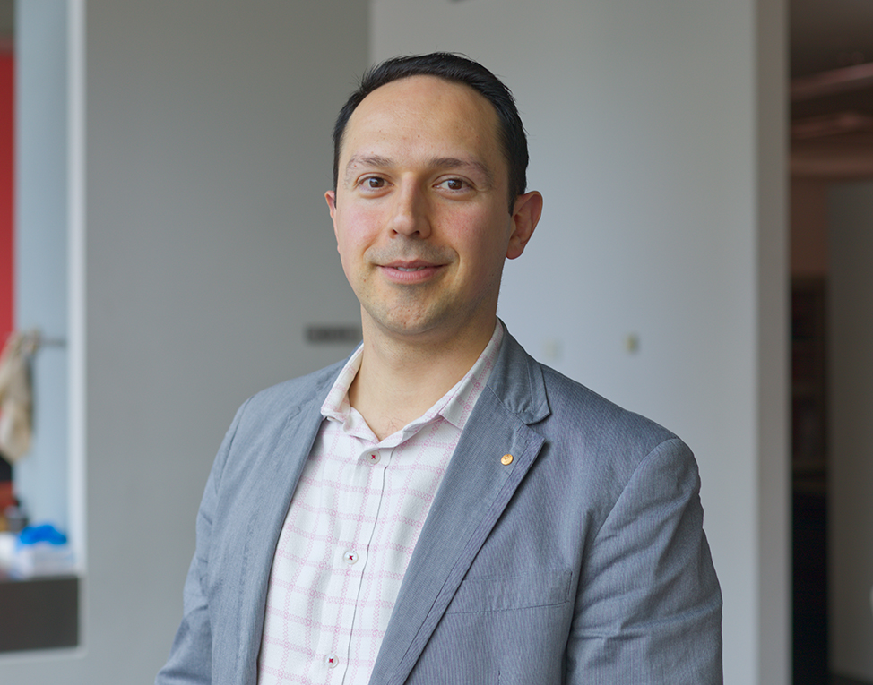 Arman Abrahimzadeh