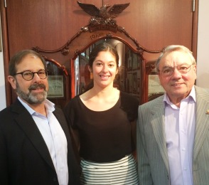 Left to right UniSA Prof in Wine Marketing Larry Lockshin, Wolf Blass Foundation svholaship winner Ann-Marie Manno; and internationally renowned winemaker Wolf Blass. 