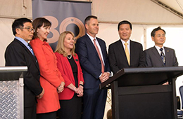 Minister for Education and Child Development, Dr Susan Close and His Excellency the Honourable Hieu Van Le AC.