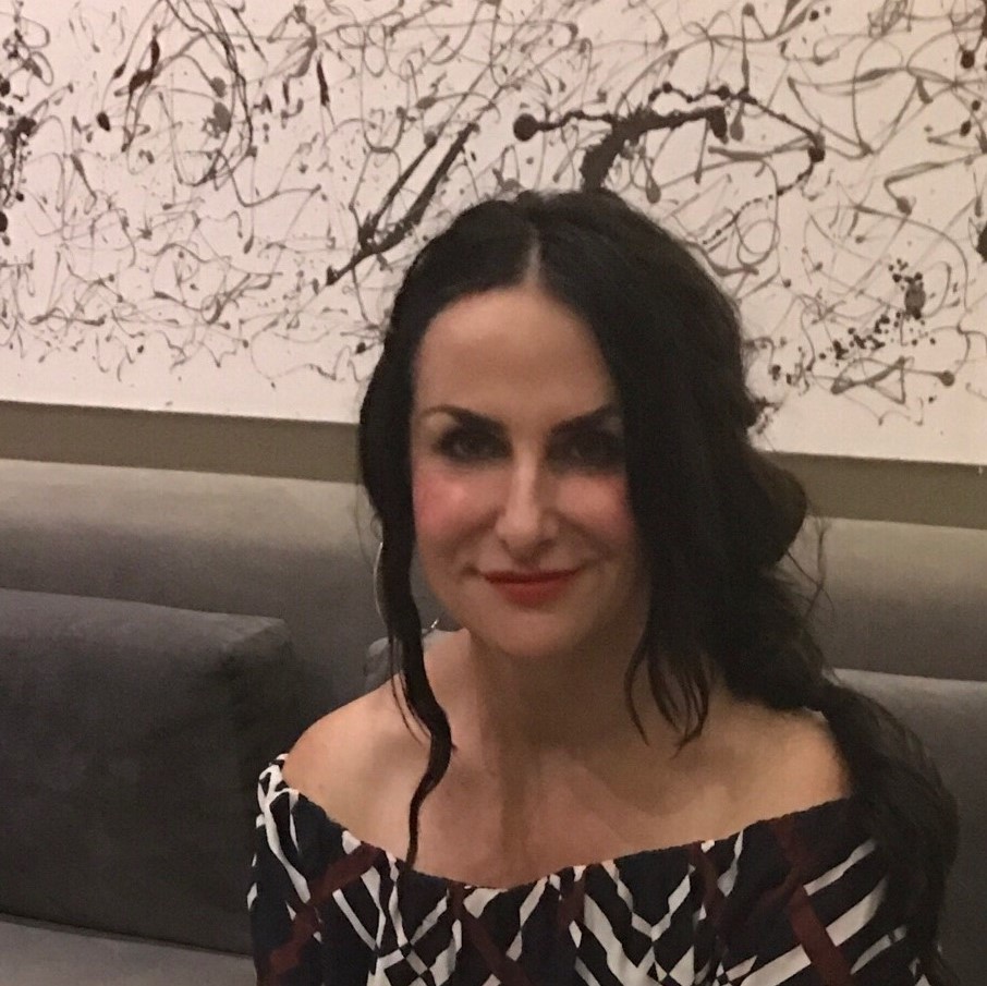 Dr Helena de Anstiss