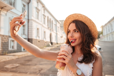 girl taking a selfie