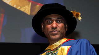 Dr Kumi Naidoo