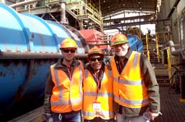 Dr Max Zanin, Jim Pae Lem (UniSA PhD student in minerals processing) with Prof Bill Skinner from UniSA’s Ian Wark Research Institute onsite at OzMinerals Prominent Hill flotation operation/concentrator in South Australia.