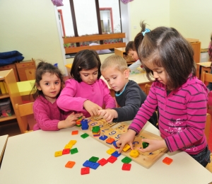 refugee children in a classroom