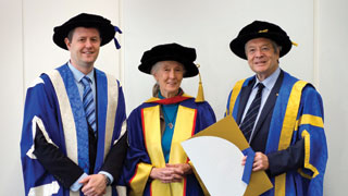 Dr Jane Goodall with UniSA Vice Chancellor Professor David Lloyd and Chancellor Dr Ian Gould