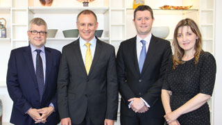 (L-R) Nick Wilson from HP, South Australian Premier Jay Weatherill, Professor David Lloyd and former Education Minister Grace Portolesi.