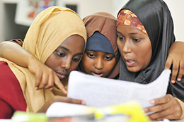 Somali refugees studying together
