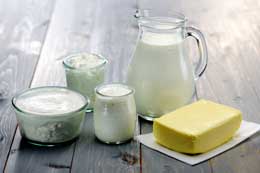 Many Australians are failing to get the recommended daily requirement of dairy foods. istock_000017216578