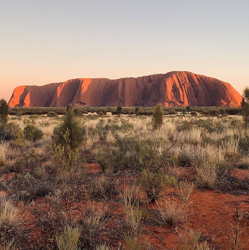 uluru.jpg