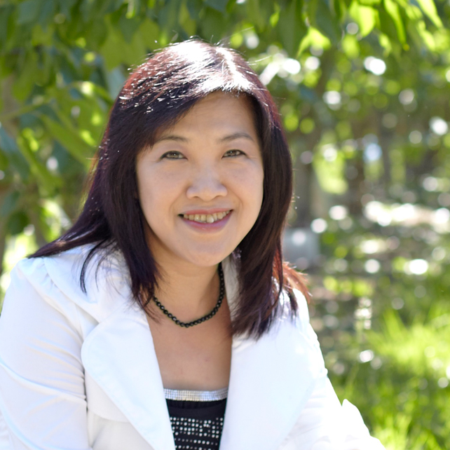Dr Pauline Wong