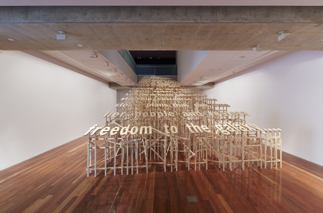 Ananda_Roy_Slow crawl_2014_02 Roy ANANDA, Slow crawl into infinity, 2014, installation view at Samstag Museum of Art