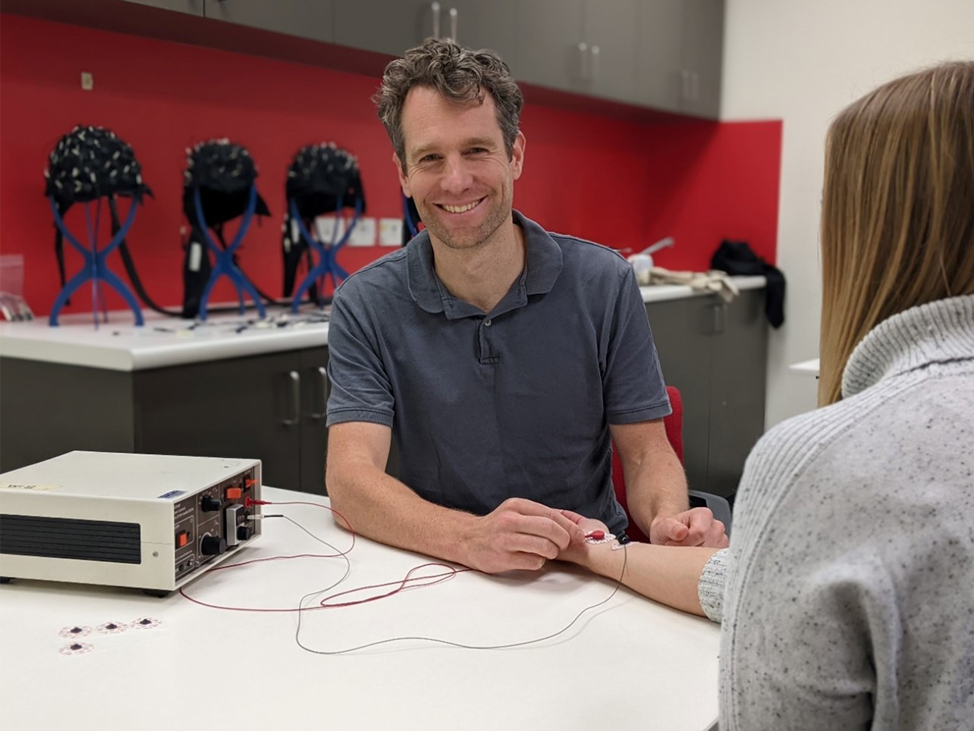 Physiotherapist Michael Henry at work