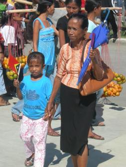 Mother and daughter in 2008 Independence Day celebrations, Dili