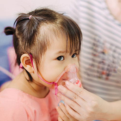 Child with oxygen support