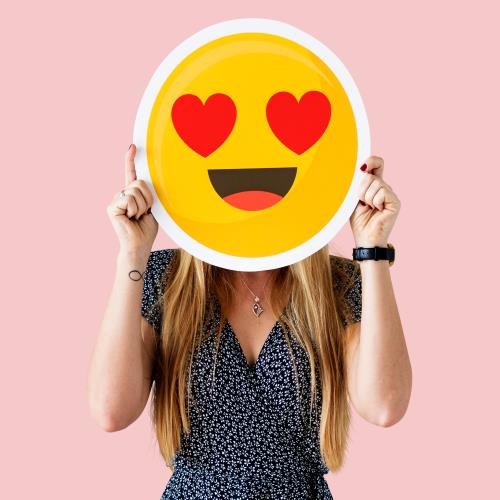 loveemoticonshutterstock500_1083326276.jpg