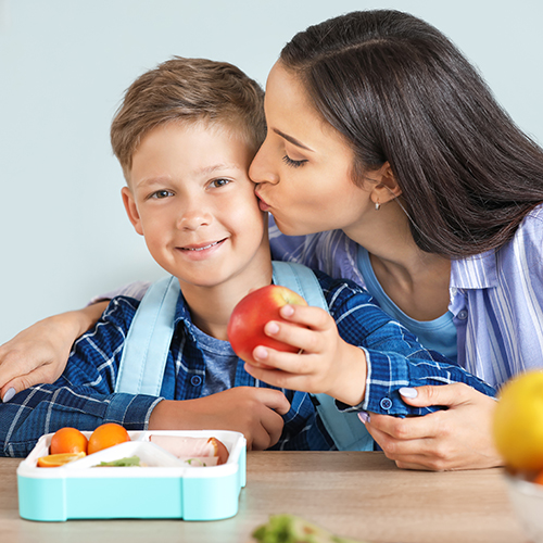 parent_lunchbox_shutterstock_1427126717_web.jpg