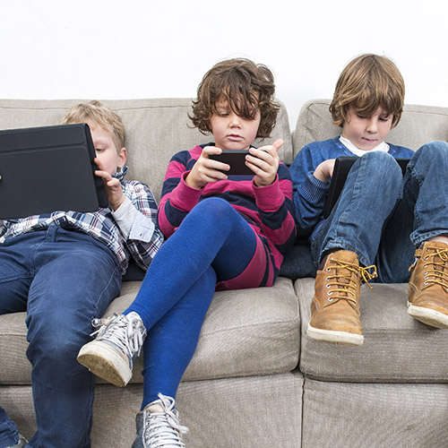 lazy kids - shutterstock_242703181_web.jpg