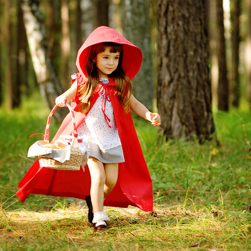 RedRidingHood_shutterstock_111679535_web.jpg