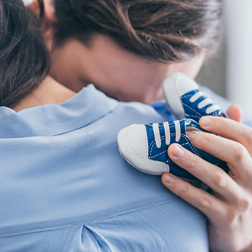 parents grieving child