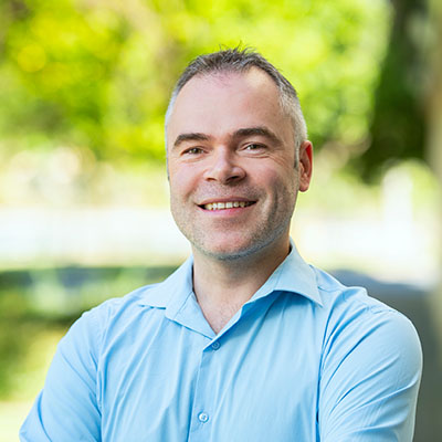 Associate Professor Ross Smith